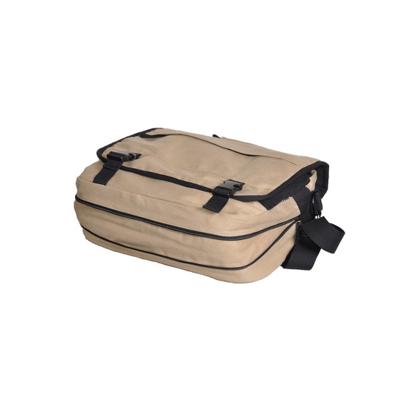 Eco-Conscious Hemp Messenger Laptop Bag - Picture 3 of 7